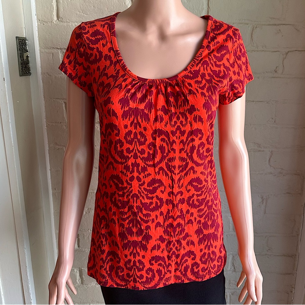 Merona size small bright orange & deep red comfy stretch short sleeve top